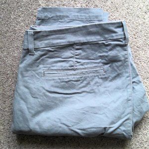 Old Navy Skinny Khakis  Size 16 TALL